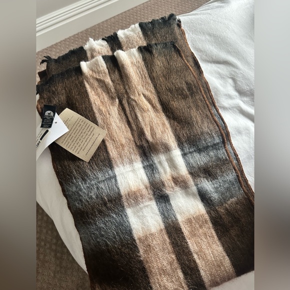 Pokoloko Alpaca Scarf - Picture 3 of 4